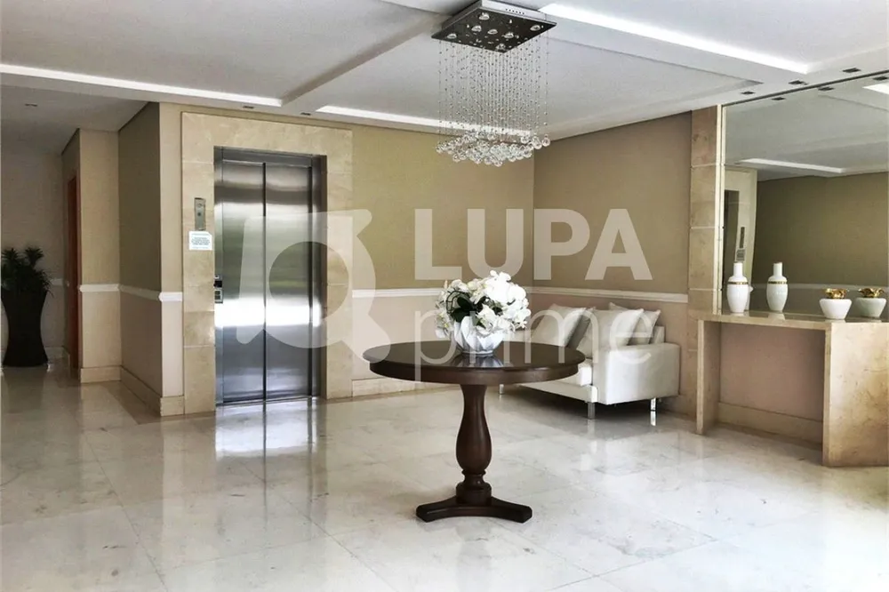 Apartamento, 4 quartos, 246 m² - Foto 2