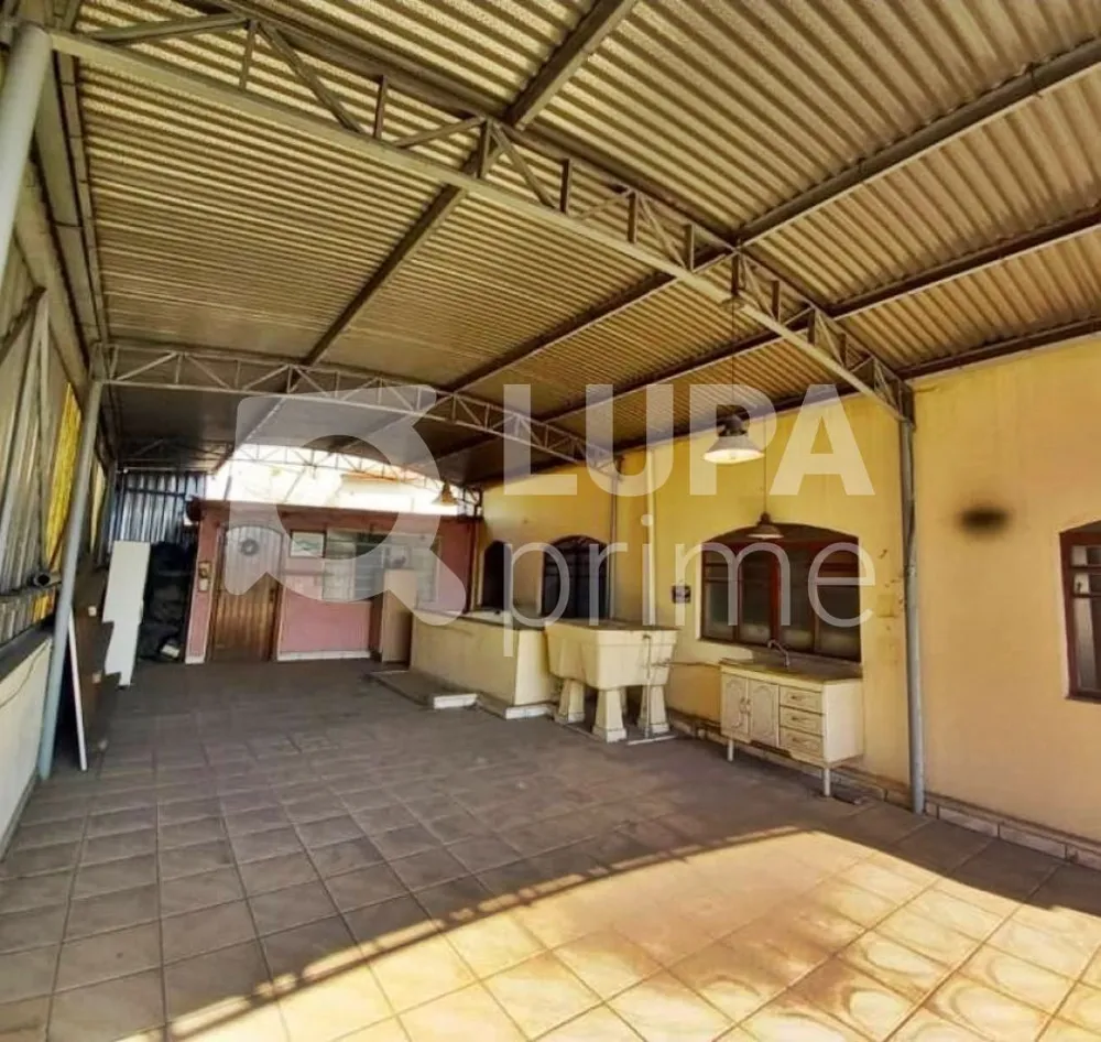 Casa, 4 quartos, 280 m² - Foto 4