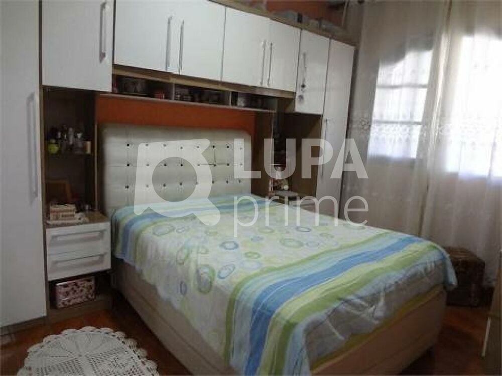 Casa à venda com 7 quartos, 352m² - Foto 3