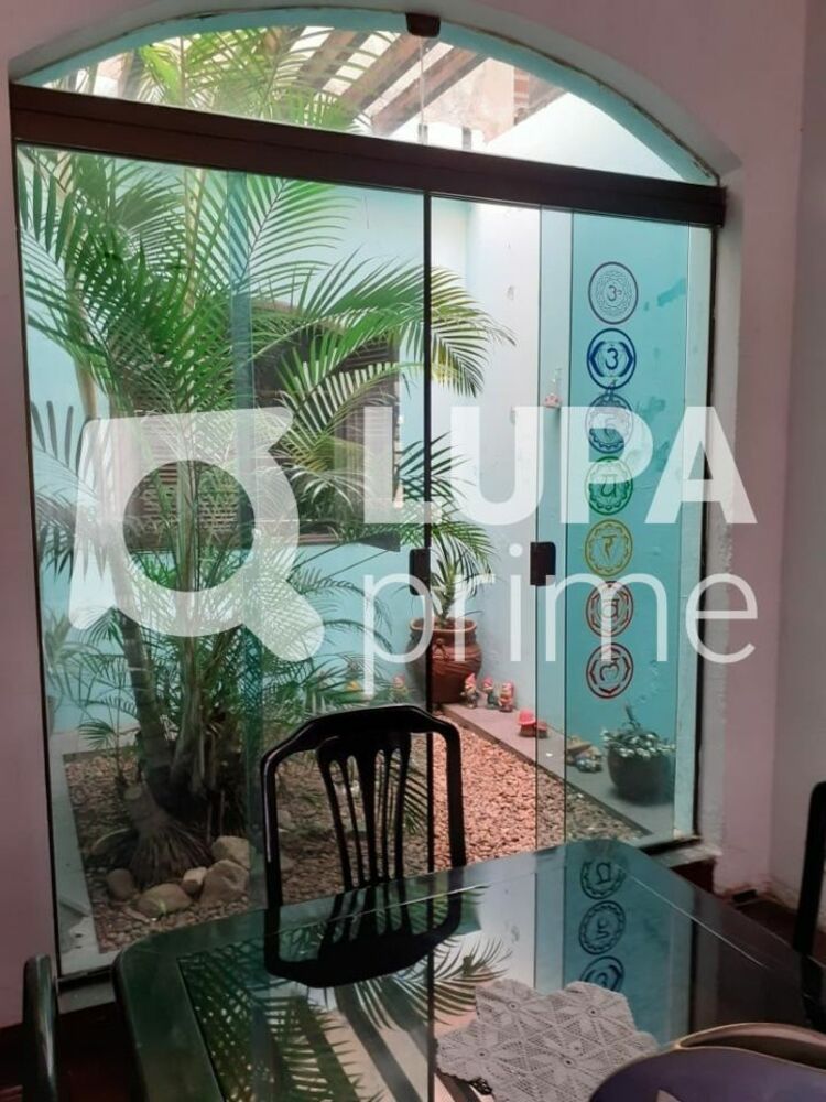 Casa à venda com 3 quartos, 250m² - Foto 20