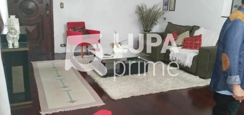 Casa à venda com 3 quartos, 250m² - Foto 24