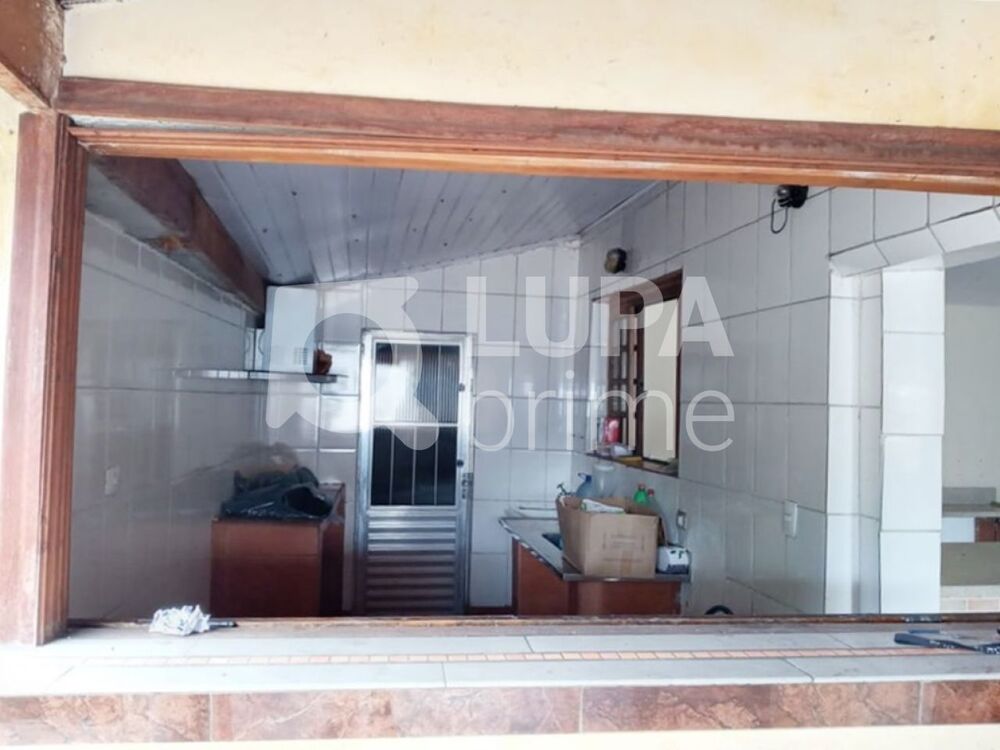 Casa, 3 quartos, 240 m² - Foto 5