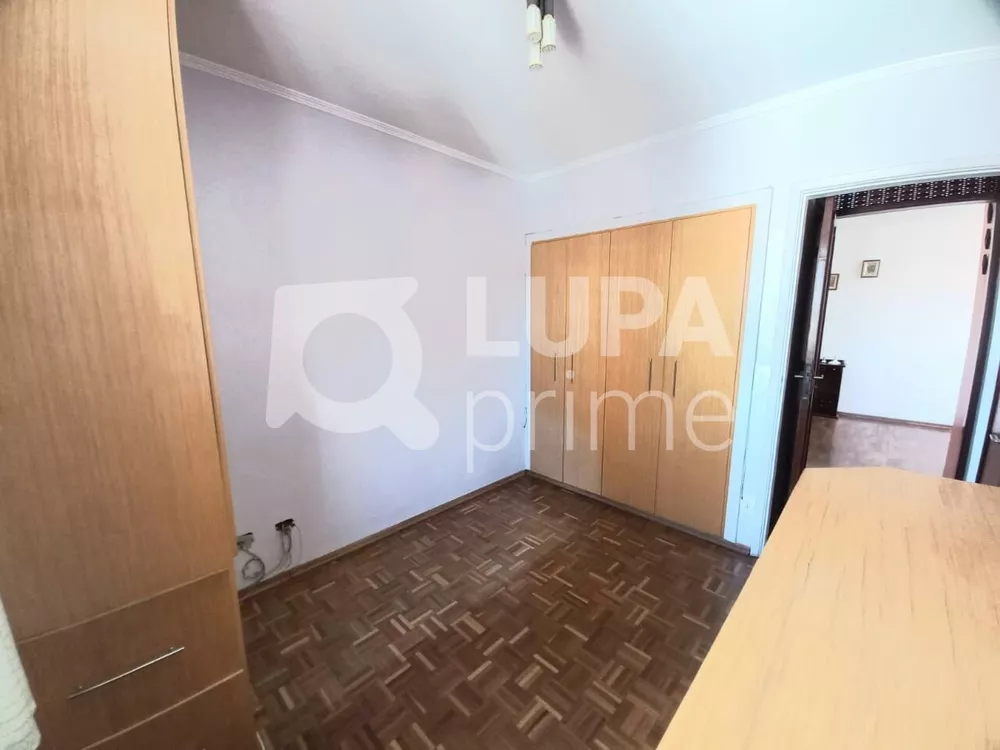 Apartamento à venda com 2 quartos, 62m² - Foto 15