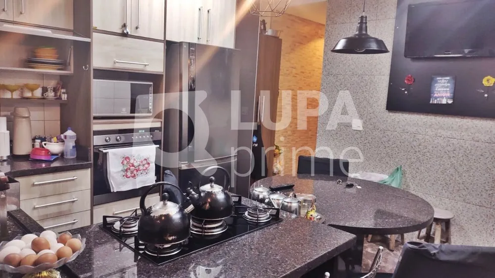 Casa, 7 quartos, 500 m² - Foto 1