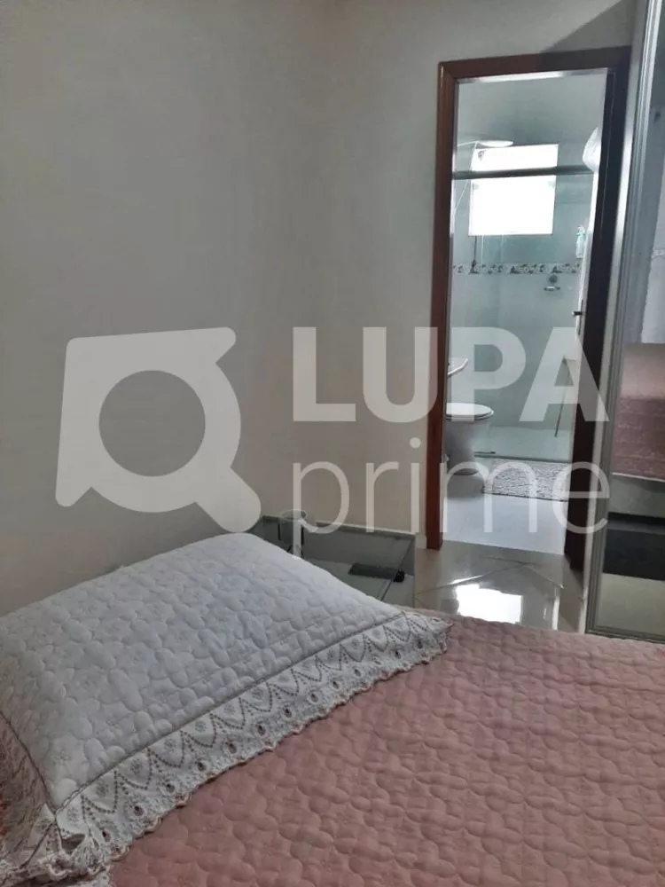 Casa à venda com 3 quartos, 90m² - Foto 5