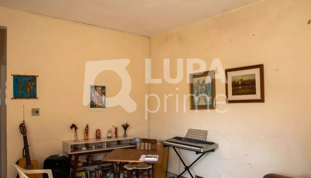Casa, 6 quartos, 196 m² - Foto 3