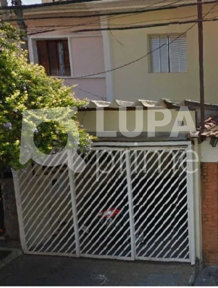 Casa à venda com 2 quartos, 100m² - Foto 1