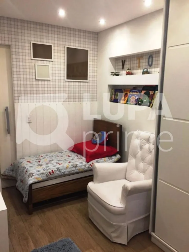 Casa, 3 quartos, 240 m² - Foto 4