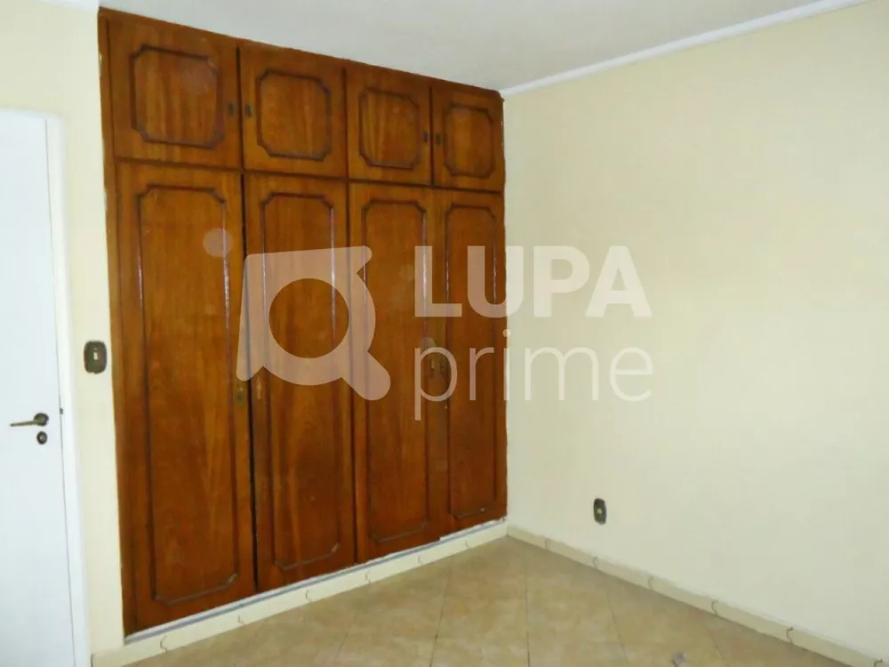 Casa à venda com 5 quartos, 550m² - Foto 4