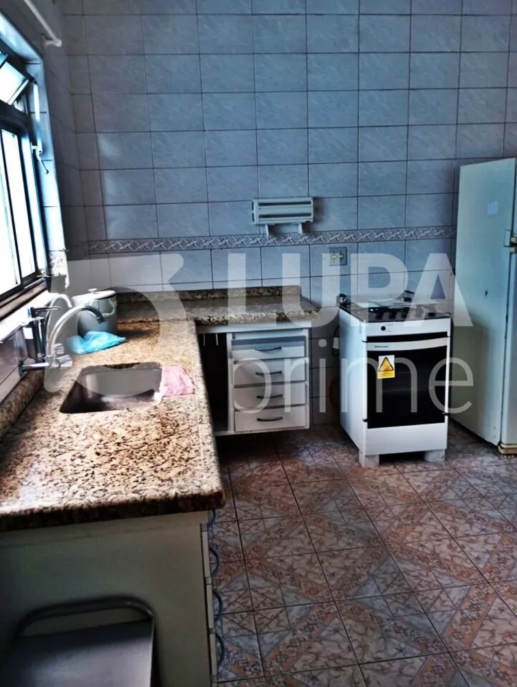 Casa, 5 quartos, 236 m² - Foto 1