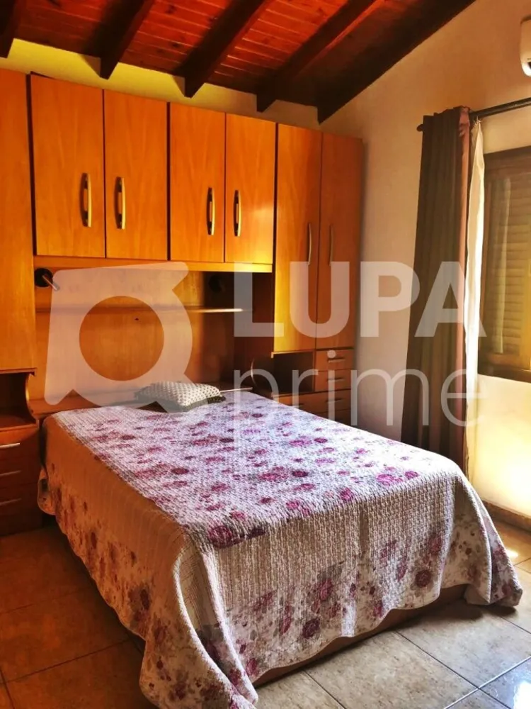 Casa, 3 quartos, 204 m² - Foto 12