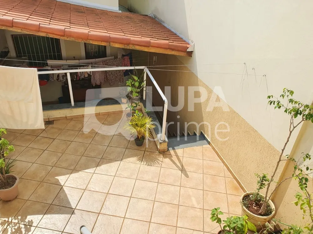 Casa, 4 quartos, 154 m² - Foto 1