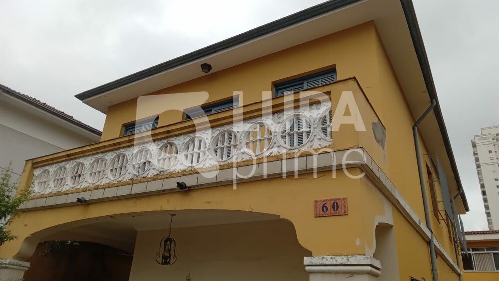 Casa para alugar com 3 quartos, 220m² - Foto 1