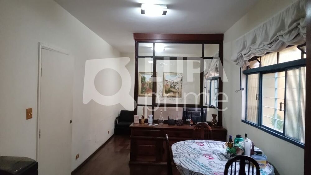 Casa para alugar com 3 quartos, 220m² - Foto 8