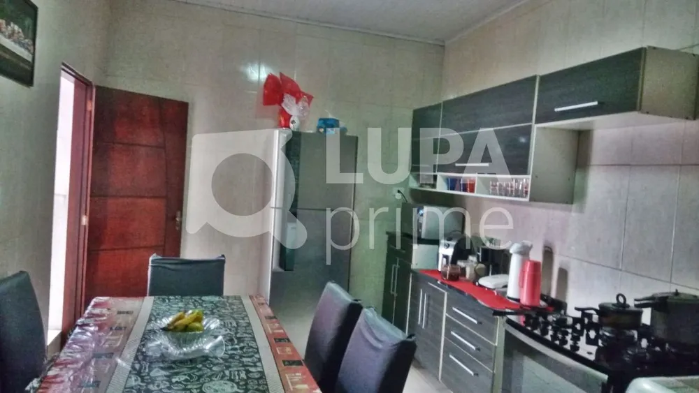 Casa, 3 quartos, 1 m² - Foto 1