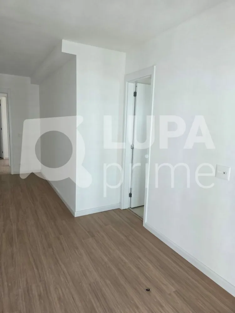 Apartamento, 3 quartos, 130 m² - Foto 2