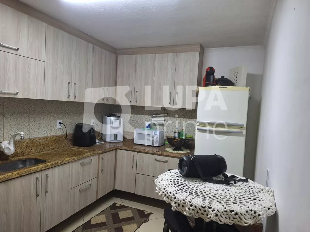 Casa à venda com 2 quartos, 160m² - Foto 8