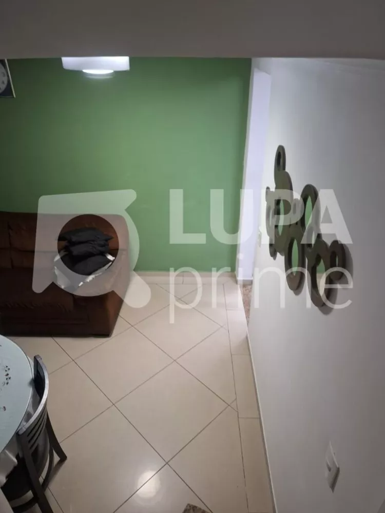 Casa à venda com 2 quartos, 160m² - Foto 7