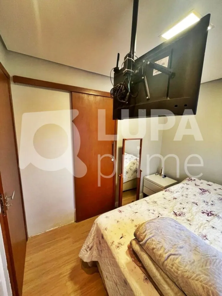 Apartamento, 3 quartos, 70 m² - Foto 2