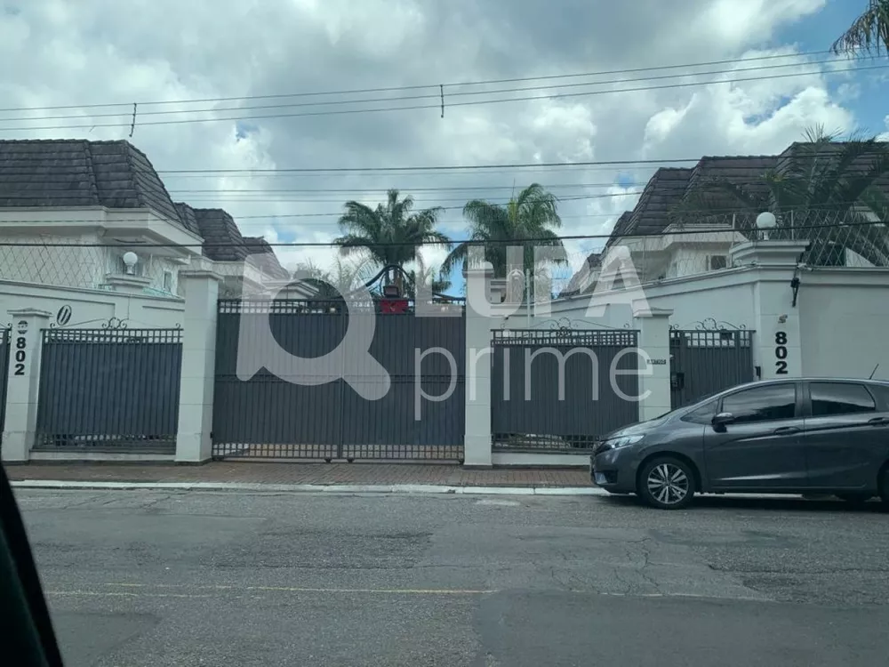 Casa, 4 quartos, 380 m² - Foto 1