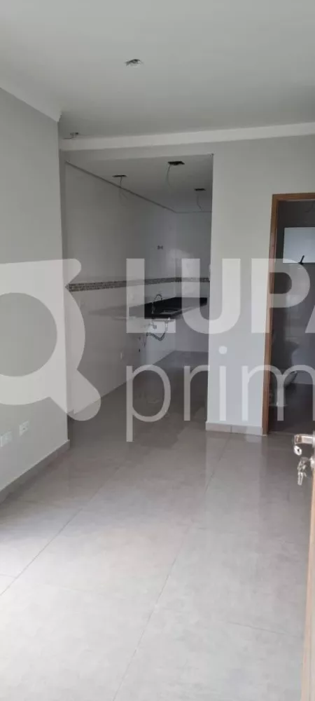 Apartamento à venda com 2 quartos, 45m² - Foto 2