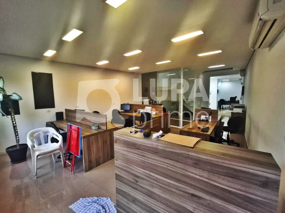 Depósito-Galpão, 198 m² - Foto 1