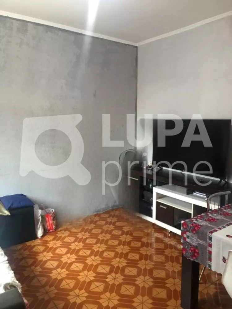 Casa à venda com 5 quartos, 104m² - Foto 2