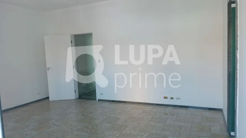 Casa, 3 quartos, 220 m² - Foto 1