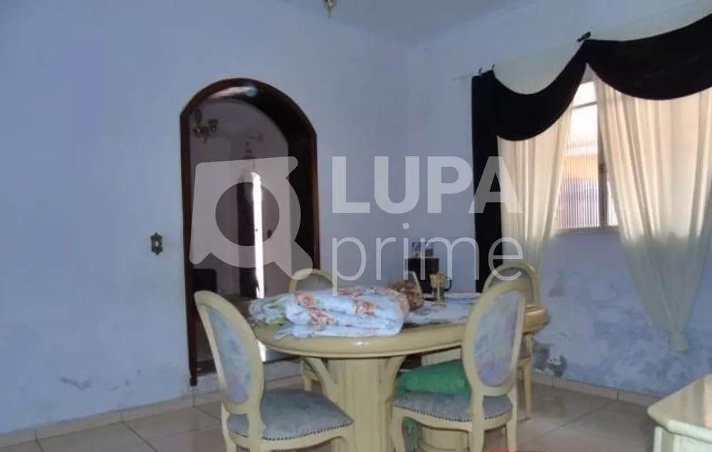 Casa à venda com 3 quartos, 150m² - Foto 2