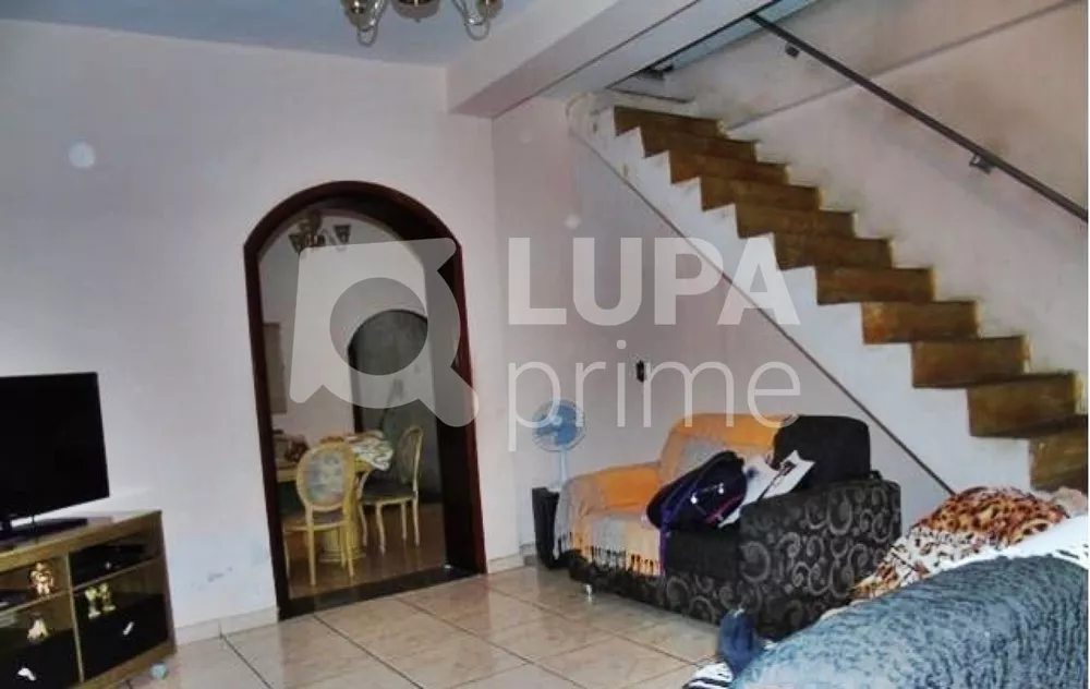 Casa à venda com 3 quartos, 150m² - Foto 1