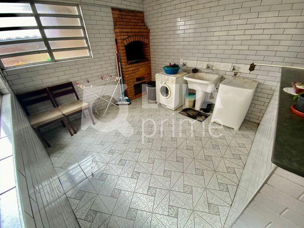 Casa à venda com 3 quartos, 140m² - Foto 12