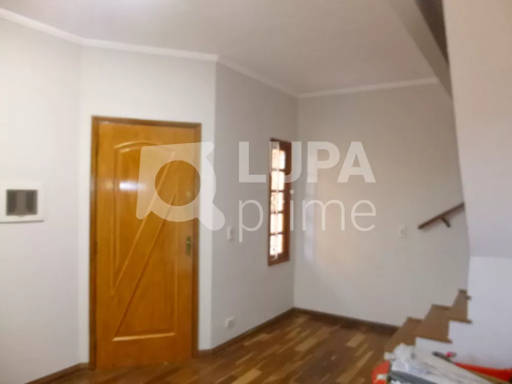 Casa à venda com 3 quartos, 100m² - Foto 2