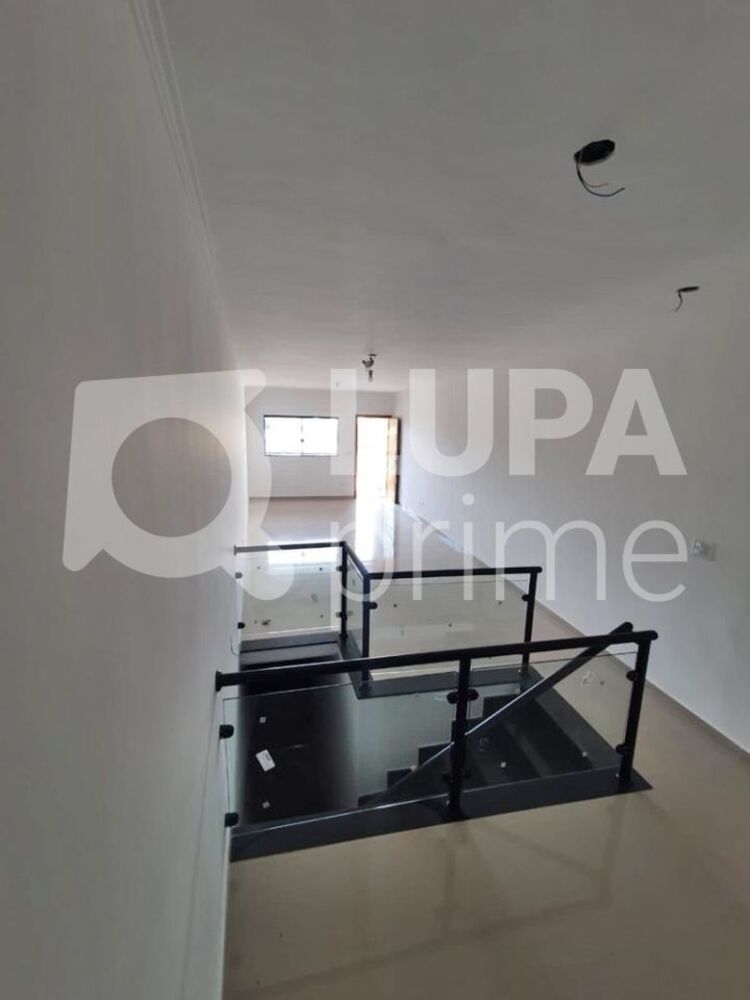 Casa, 3 quartos, 100 m² - Foto 2
