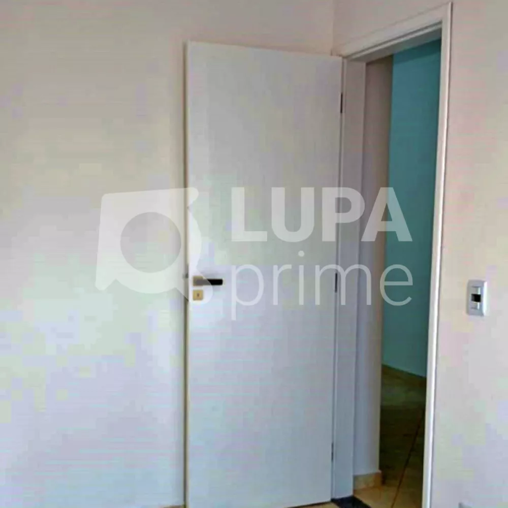 Casa à venda com 2 quartos, 85m² - Foto 8