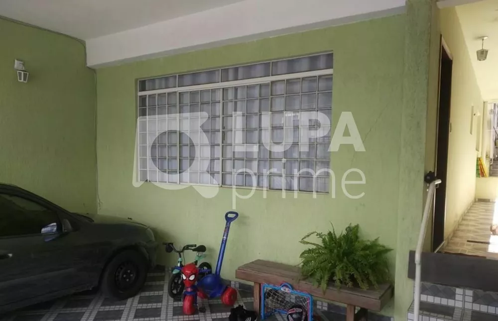 Casa à venda com 2 quartos, 190m² - Foto 2