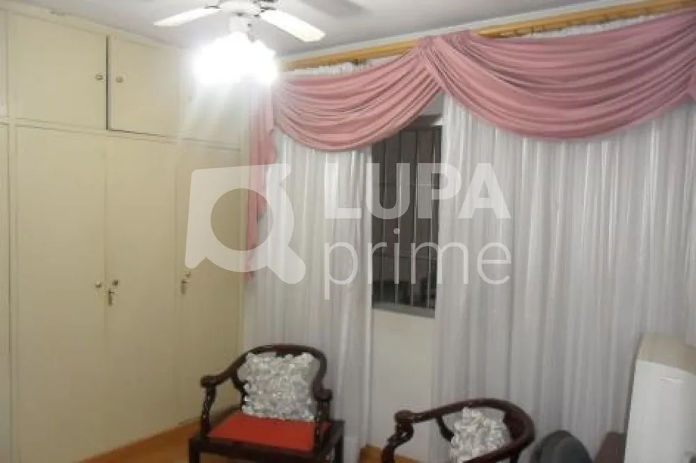 Casa, 3 quartos, 340 m² - Foto 1