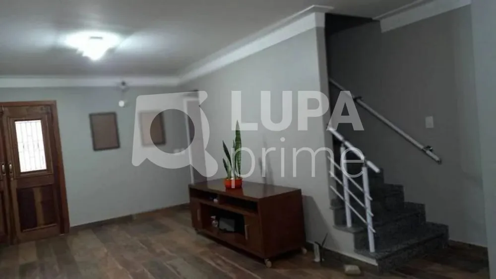 Casa, 3 quartos, 187 m² - Foto 1