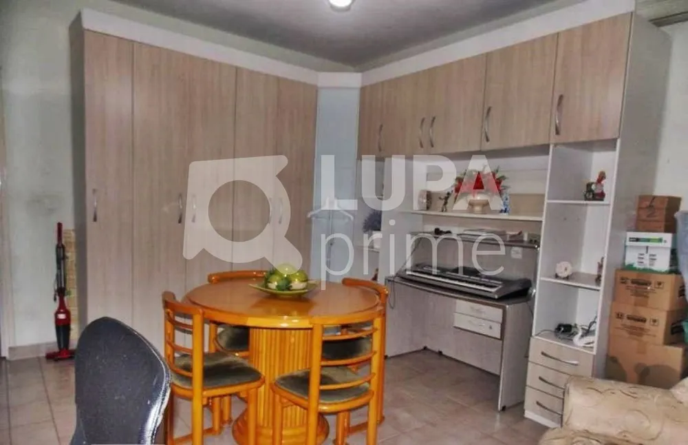 Casa, 3 quartos, 200 m² - Foto 11