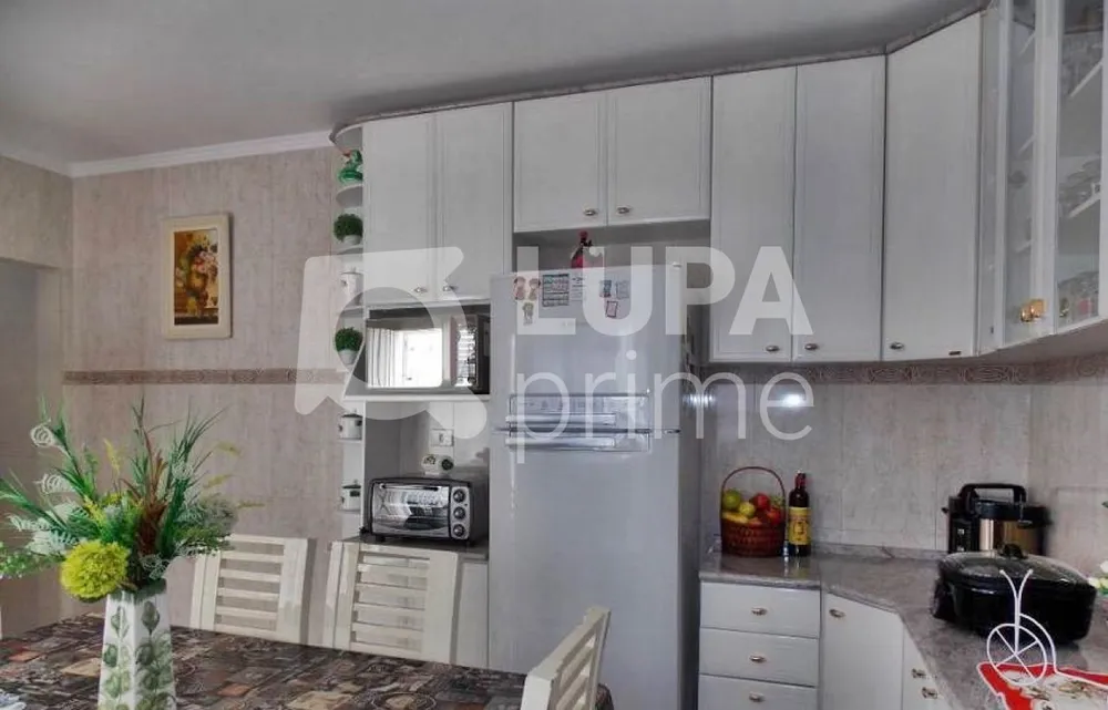 Casa, 3 quartos, 200 m² - Foto 9