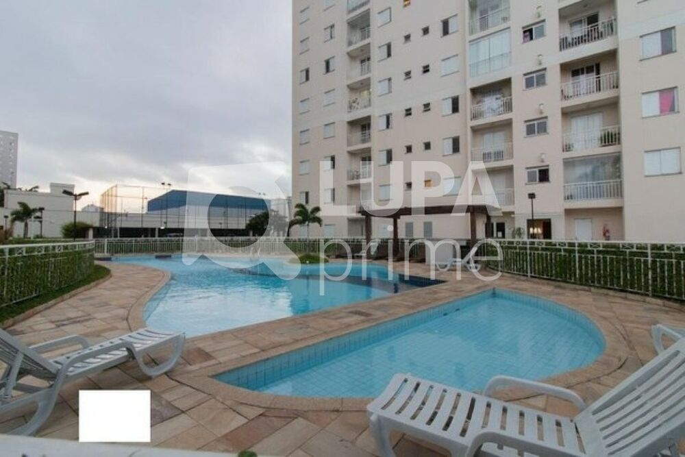 Apartamento à venda com 2 quartos, 62m² - Foto 4