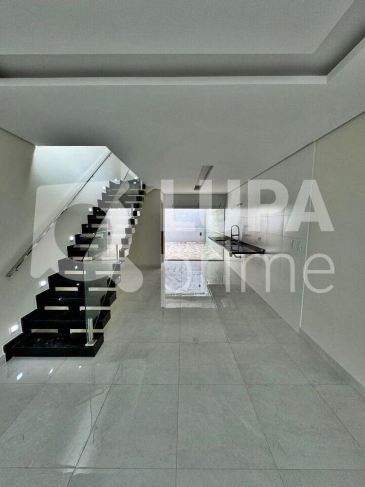 Casa, 3 quartos, 105 m² - Foto 2