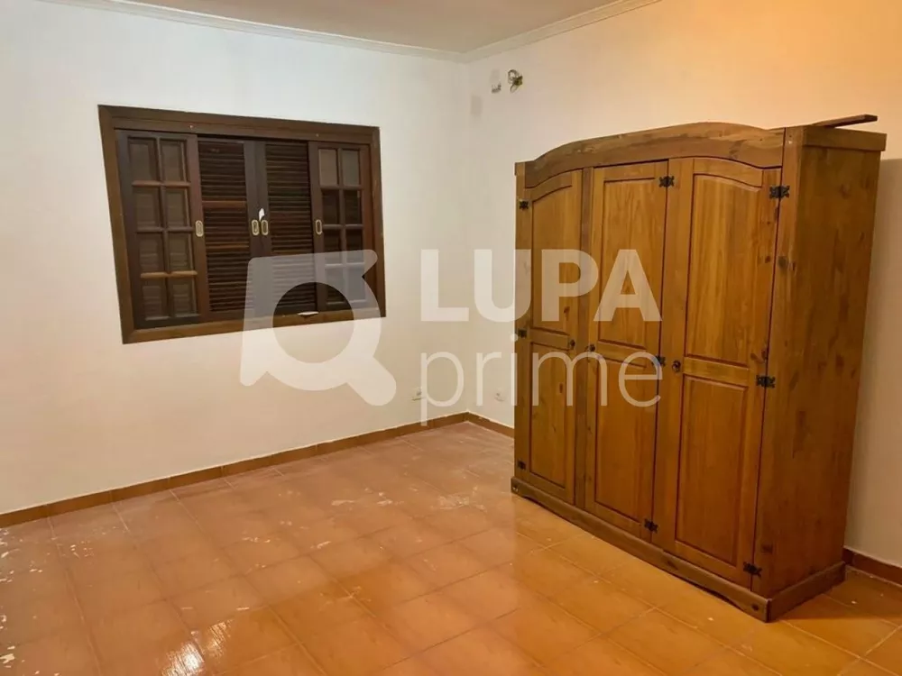 Casa à venda com 7 quartos, 520m² - Foto 8