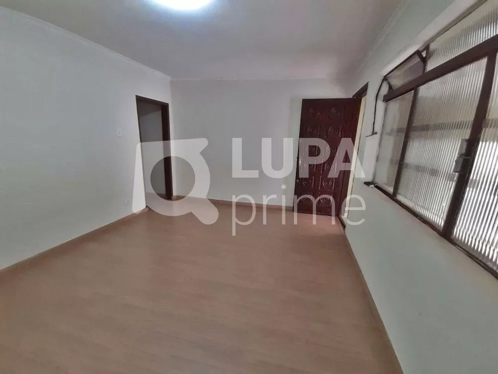 Casa à venda com 4 quartos, 192m² - Foto 2