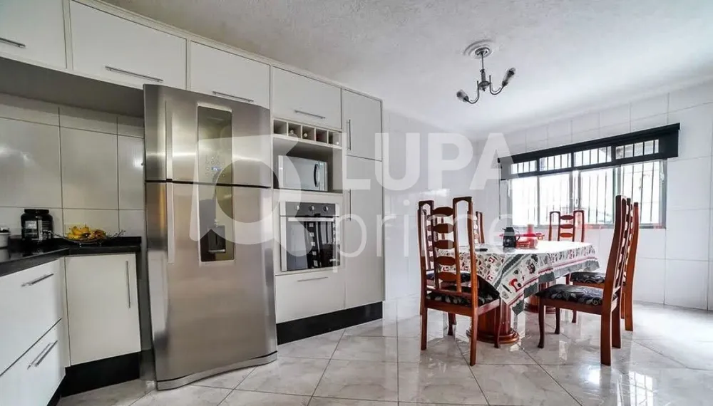 Casa, 2 quartos, 240 m² - Foto 14