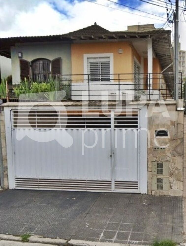Casa à venda com 4 quartos, 254m² - Foto 1