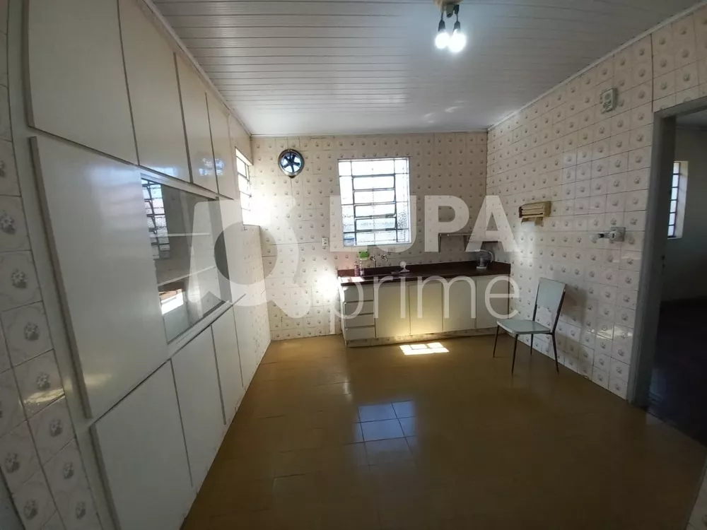 Casa à venda com 3 quartos, 180m² - Foto 21