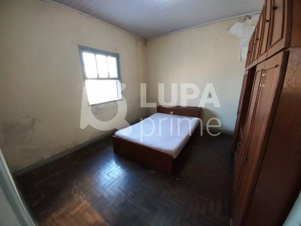 Casa à venda com 3 quartos, 180m² - Foto 4