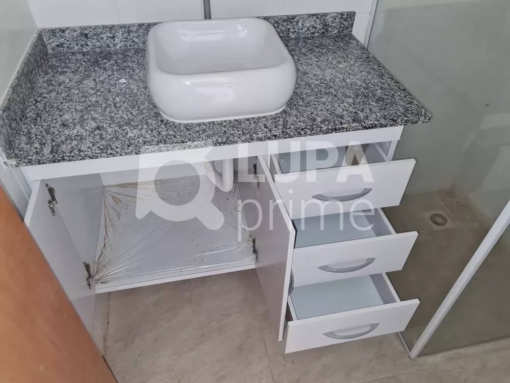 Apartamento para alugar com 1 quarto, 40m² - Foto 15