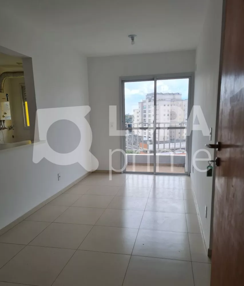 Apartamento para alugar com 1 quarto, 40m² - Foto 5