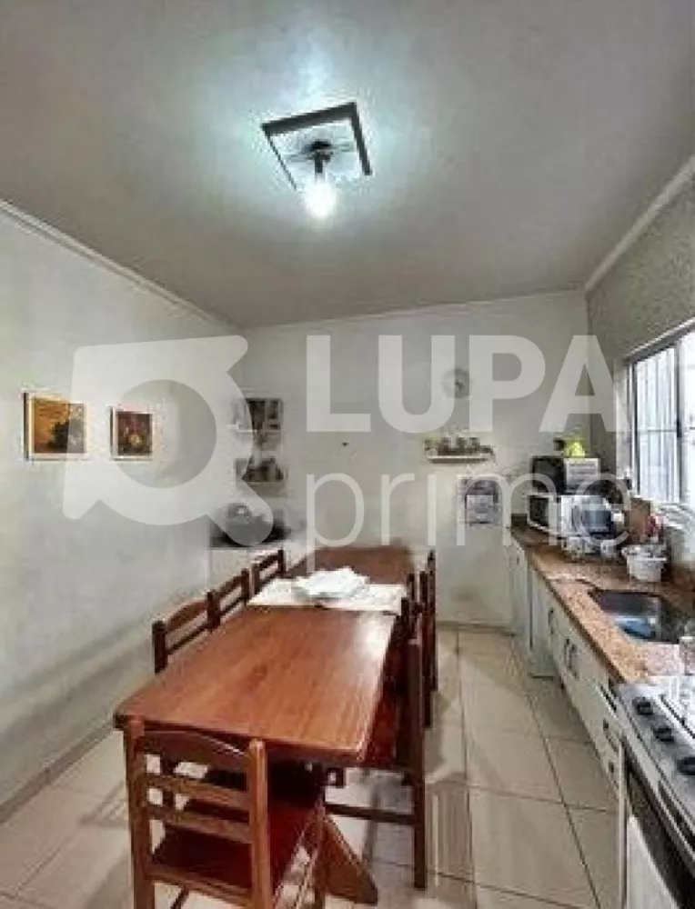 Casa à venda com 2 quartos, 114m² - Foto 8